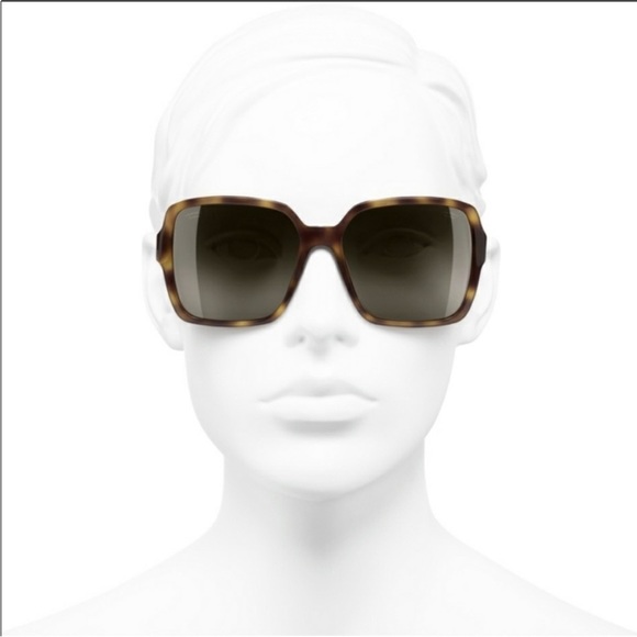 Authentic CHANEL square light tortoise logo sunglasses - Picture 4 of 11